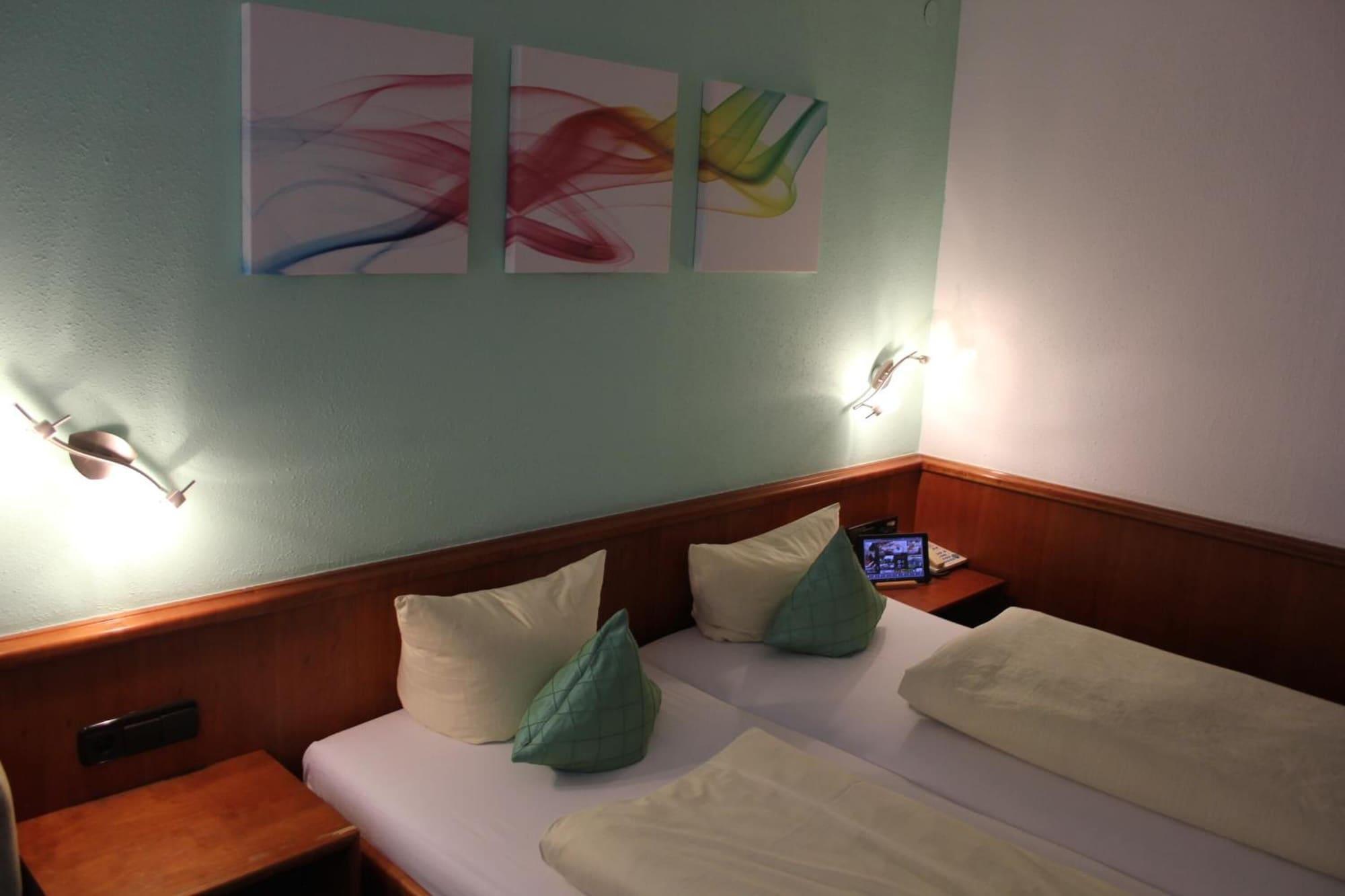 Hotel Lamm Remshalden Екстериор снимка