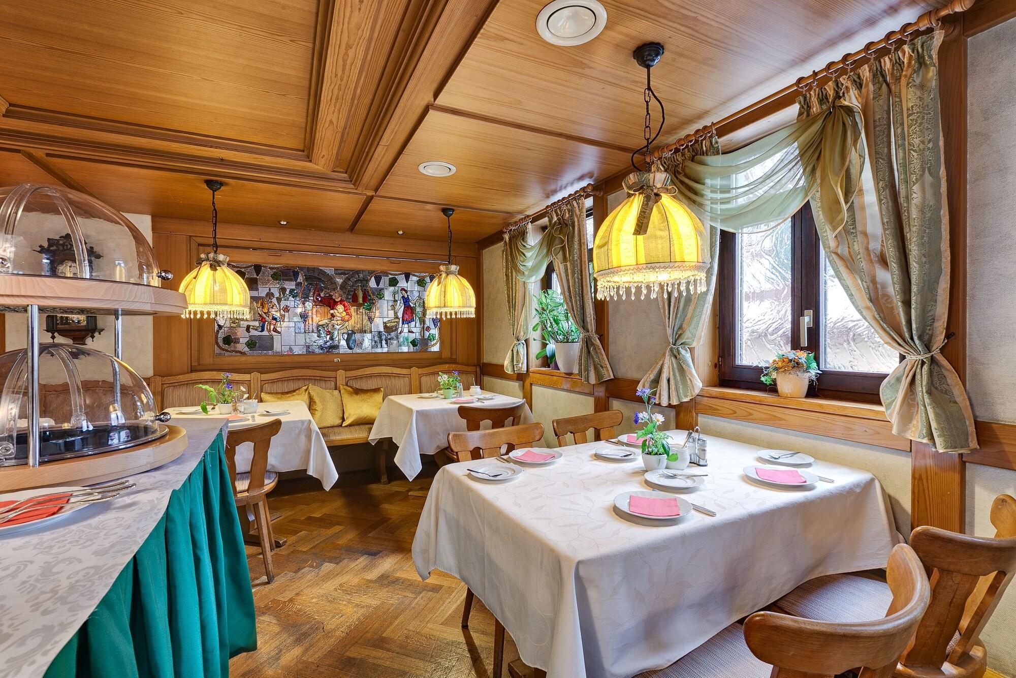 Hotel Lamm Remshalden Екстериор снимка