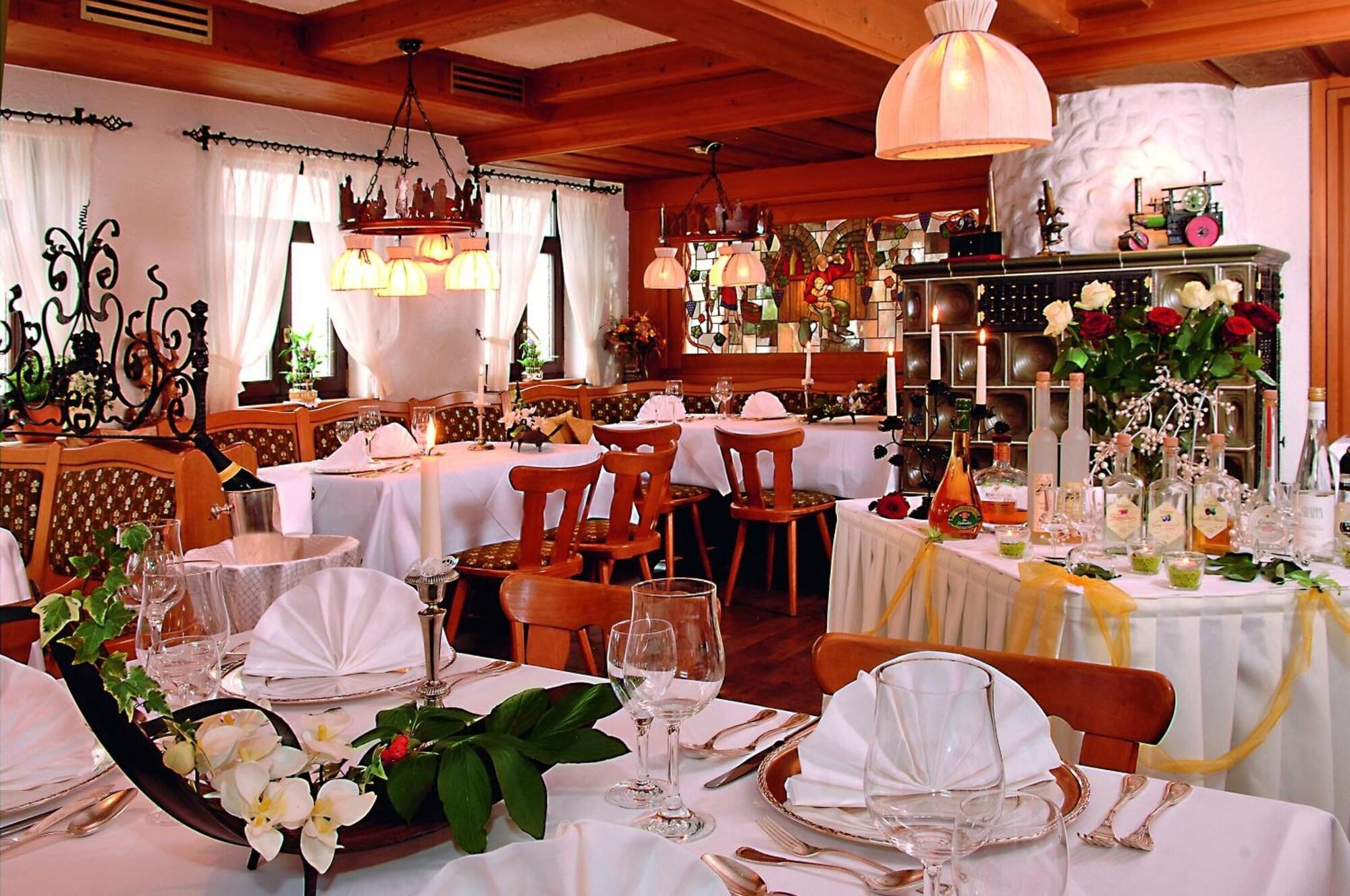 Hotel Lamm Remshalden Екстериор снимка