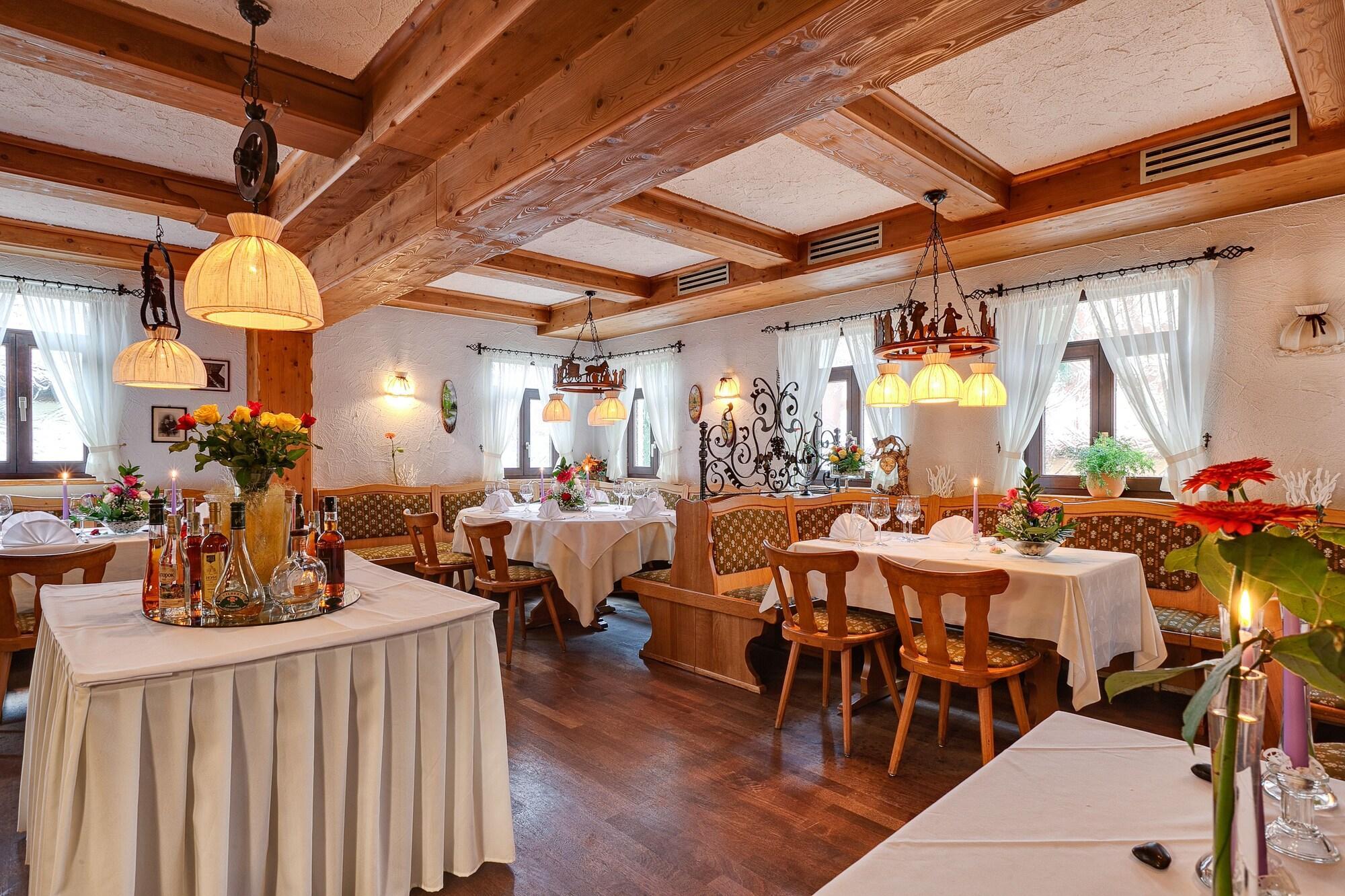 Hotel Lamm Remshalden Екстериор снимка